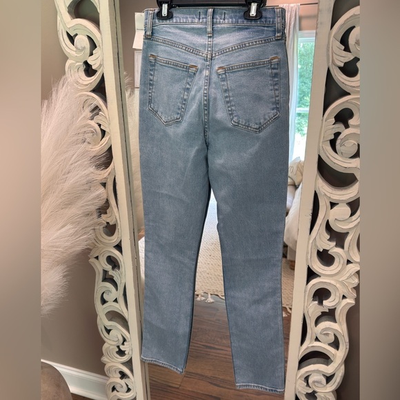 NWT Women’s Abercrombie & Fitch 90’s Slim Straight Ultra High Rise Jeans- 26/2 - Picture 4 of 9